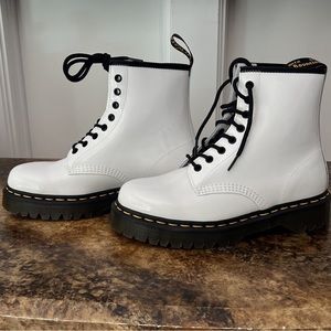 Dr. Martens air wair boots
